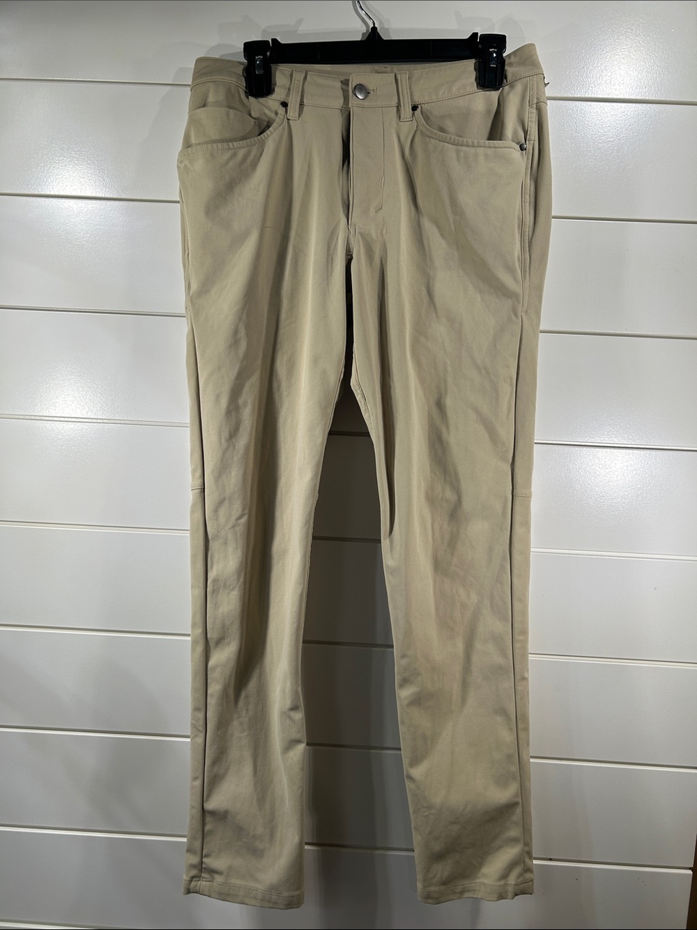 Lululemon Commission Pant Mens 32 khaki Athletic Chino